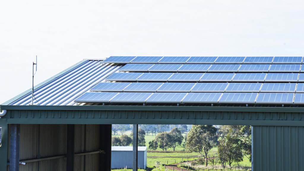 Farmers urged to watch out for solar operators after dodgy sales